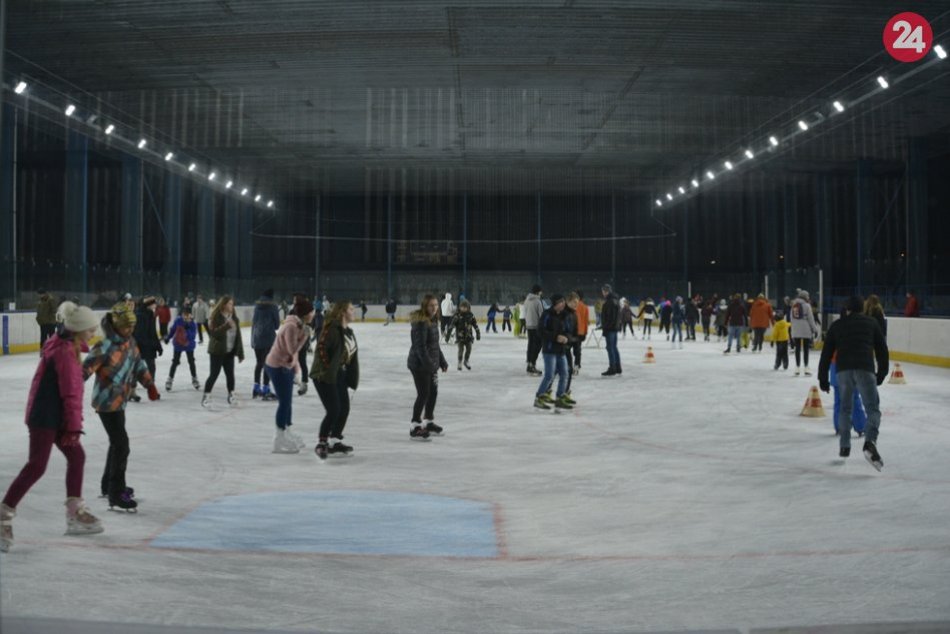 Ilustračný obrázok k článku Anketa pre Popradčanov: HLASUJTE, či by ste privítali v meste verejné korčuľovanie