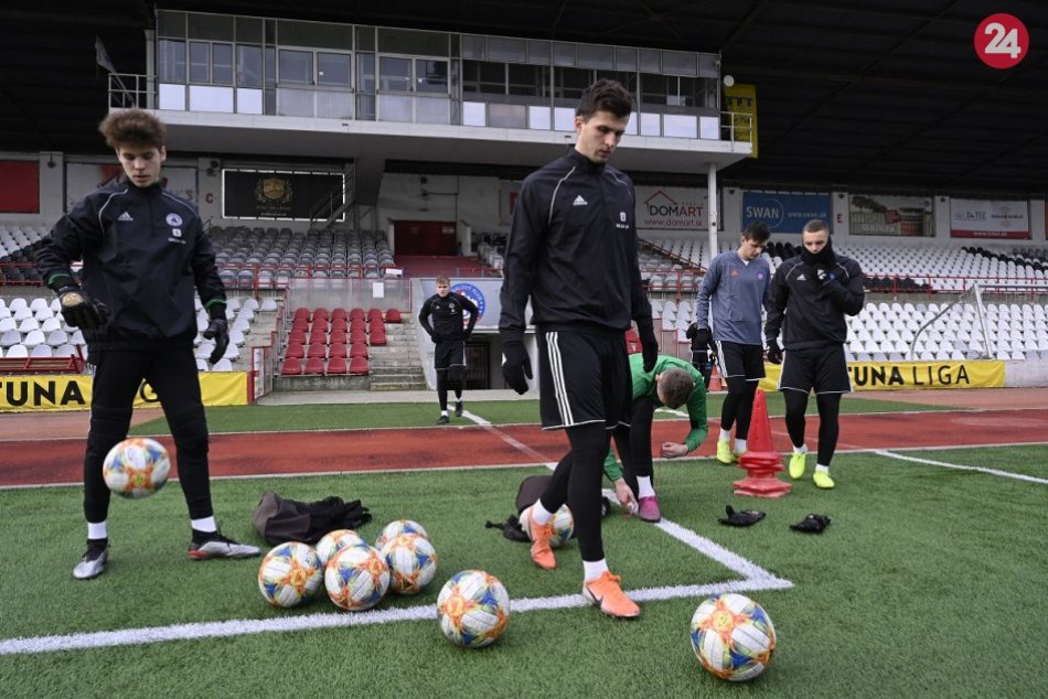 Ilustračný obrázok k článku AS Trenčín začal zimnú zaberačku: Známe sú už aj prvé príchody a odchody, FOTO