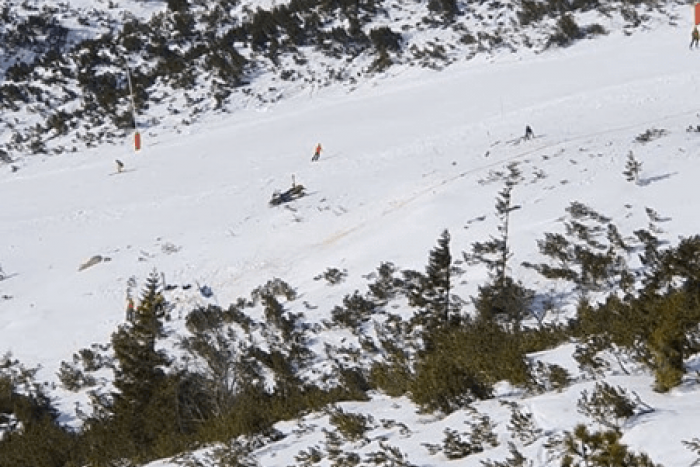Ilustračný obrázok k článku MIMORIADNA záchranná akcia v Nízkych Tatrách! Na trati sa zrazili lyžiari, VIDEO