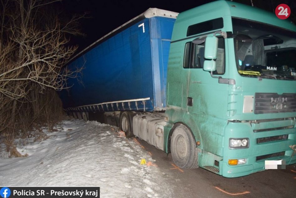 Ilustračný obrázok k článku Popradskí policajti o nehoráznej drzosti kamionistu (43): Toto má na rováši, FOTO
