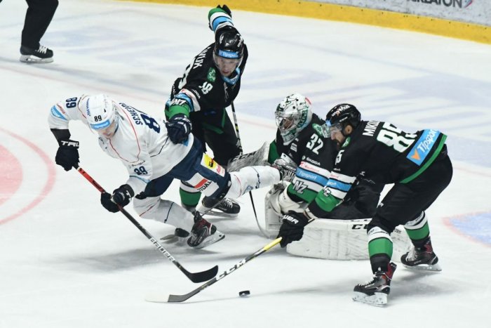 Ilustračný obrázok k článku Nitra sa vrátila bez bodu: V Nových Zámkoch inkasovala štyri góly