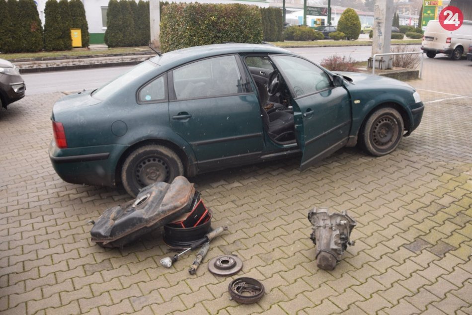 Ilustračný obrázok k článku Pozorný Nitran nahlásil podozrivé auto: Policajti neverili vlastným očiam, FOTO