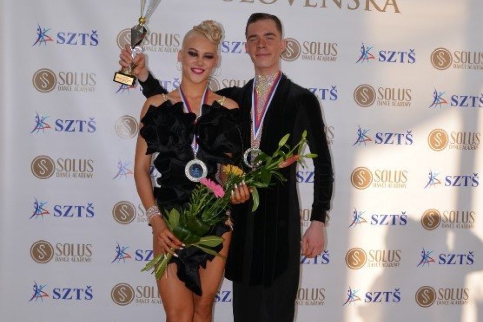 Ilustračný obrázok k článku Krásny úspech mladej Novovešťanky: Nina sa stala vicemajsterkou Slovenska v tanečnej súťaži