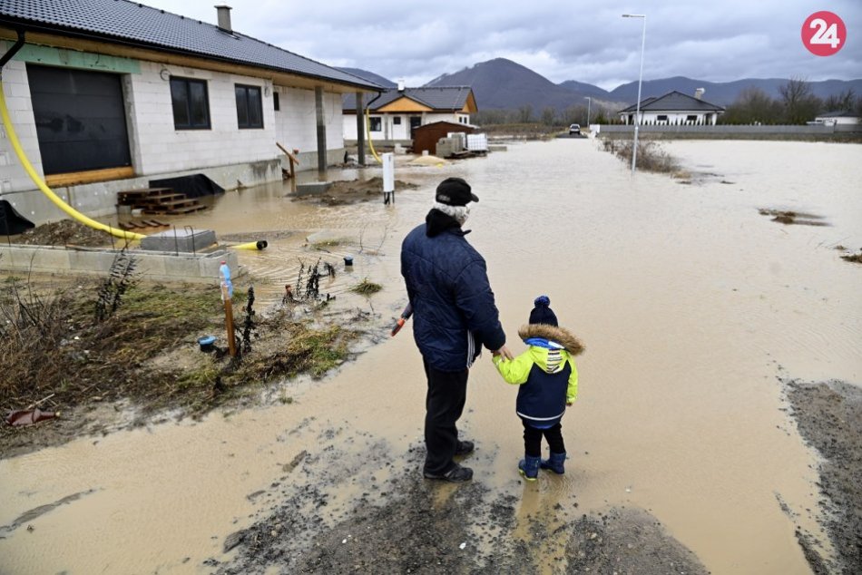 Ilustračný obrázok k článku Meteorológovia varujú pred povodňami: Okres Prievidza má výstrahu druhého stupňa
