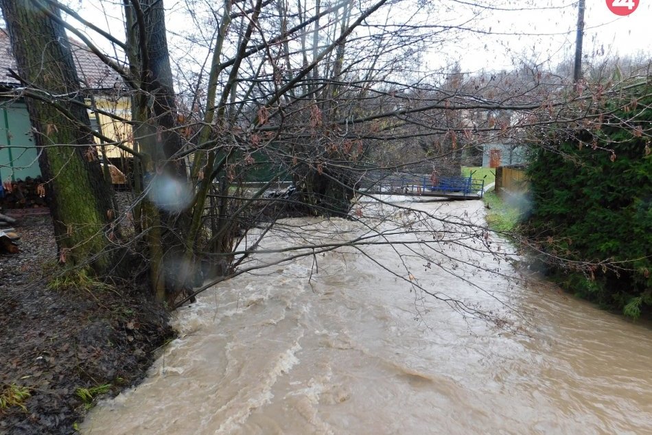 Ilustračný obrázok k článku Dážď narobil okresu Prievidza problémy: Vytopilo aj amfiteáter, FOTO