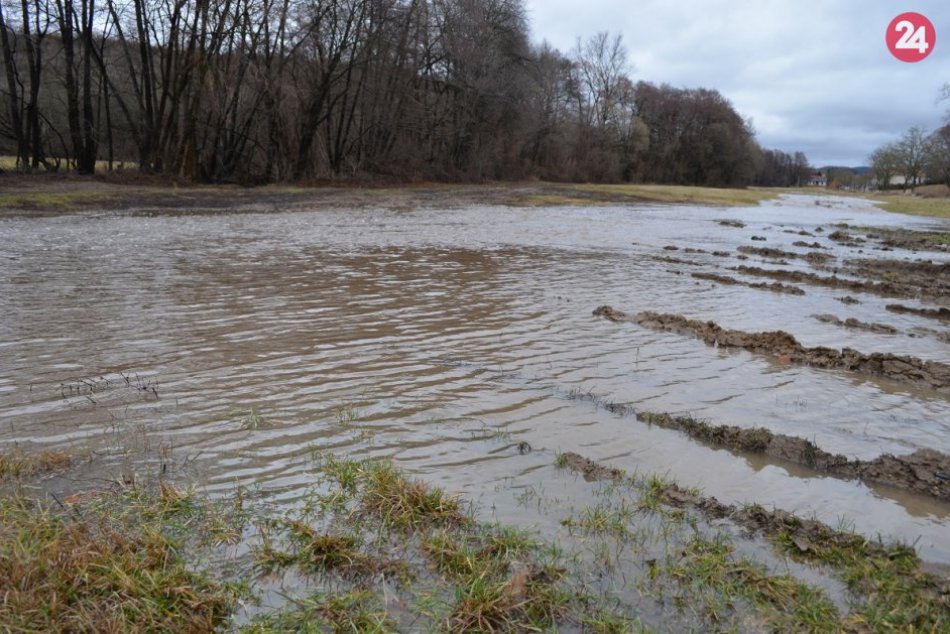 Ilustračný obrázok k článku Meteorológovia varujú: Pre náš okres vydali výstrahu pred povodňou