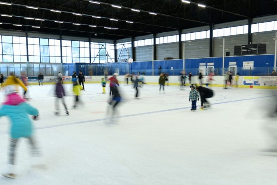 Ilustračný obrázok k článku Spolupráca s hokejovým zväzom: V nitrianskych školách budú pôsobiť ambasádori športu