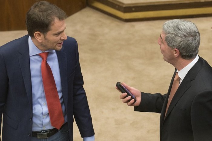 Ilustračný obrázok k článku S OĽaNO po voľbách áno, s Matovičom nie?!  B. Bugár dáva predvolebné sľuby