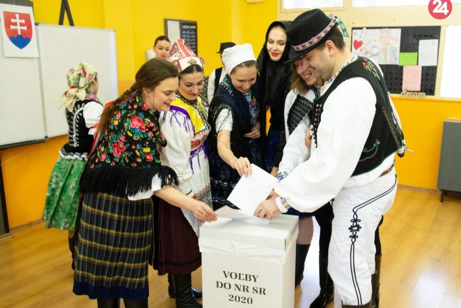 Ilustračný obrázok k článku Rekordéri volebnej účasti: V 2 dedinkách pri Zvolene prišlo k urnám vyše 80 % voličov