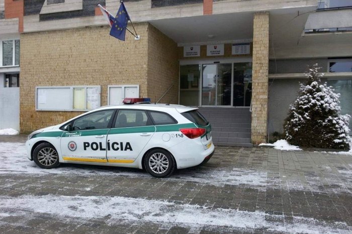 Ilustračný obrázok k článku Polícia obvinila Košičana, ktorý napadol predsedu volebnej komisie