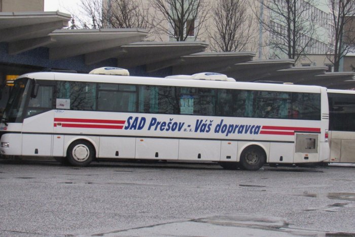 Ilustračný obrázok k článku Koronavírus: Ani prímestská autobusová doprava sa nevyhne opatreniam