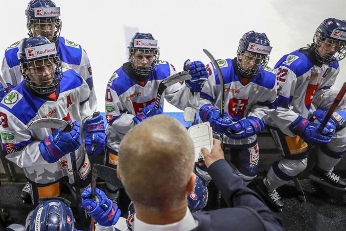 Ilustračný obrázok k článku Koronavírus: To sa dalo čakať! Hokejový šampionát do 18 rokov na Slovensku nebude