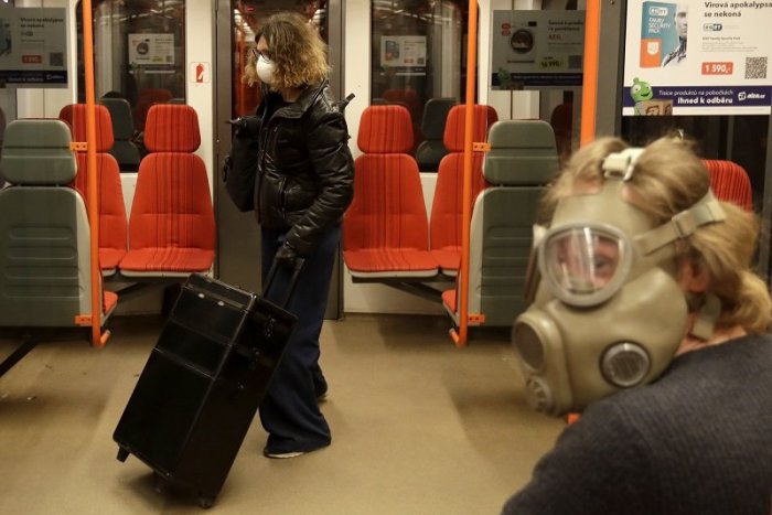 Ilustračný obrázok k článku V Česku evidujú už 464 ľudí nakazených, počet má stúpať ešte ďalší mesiac