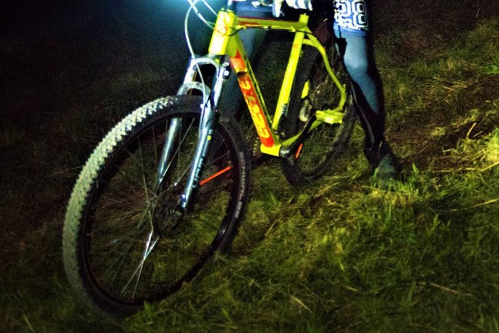 Ilustračný obrázok k článku Český cyklista (28) sa stratil v lese: Výborná práca polície a záchranárov