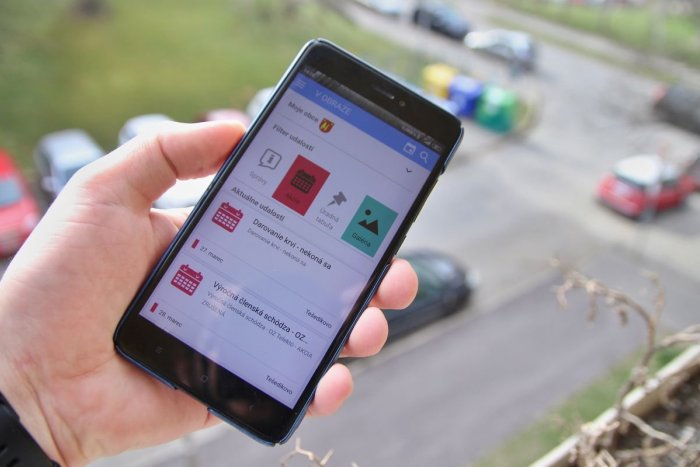 Ilustračný obrázok k článku Ďalšia obec kráča s dobou: Všetky novinky nájdete pekne v mobile