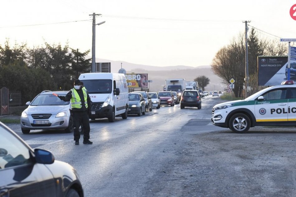 Ilustračný obrázok k článku Tisíce pracujúcich z okresu Košice-okolie, musia rátať s kontrolami pri vstupe do mesta a naopak, FOTO