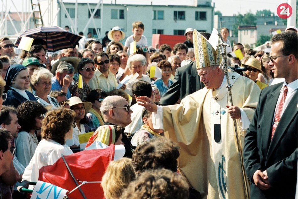 Ilustračný obrázok k článku 30 rokov od jeho prvej návštevy: Pápež Ján Pavol II. Slovensko miloval