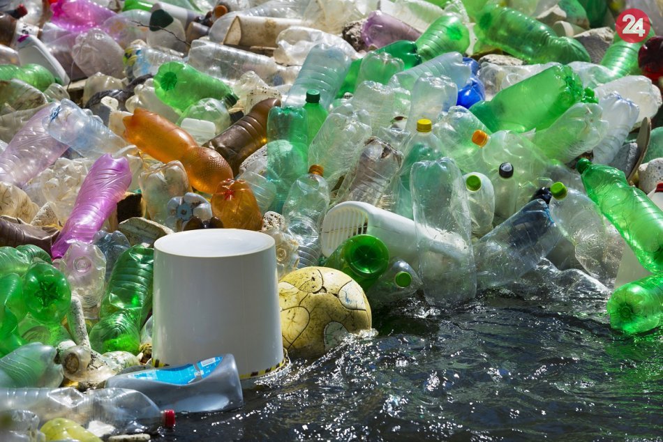 Ilustračný obrázok k článku Kedy v Revúcej prebehne zvoz plastov? Poznáme náhradný termín