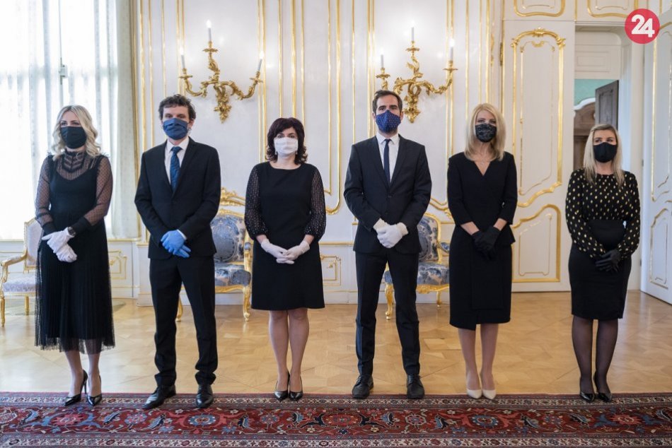 Ilustračný obrázok k článku Prezidentka Zuzana Čaputová vymenovala nových sudcov, štyria budú pôsobiť v Košiciach, FOTO