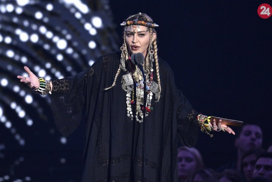 Ilustračný obrázok k článku Vážne chorá Madonna konečne PREHOVORILA: Ako je na tom popová diva?