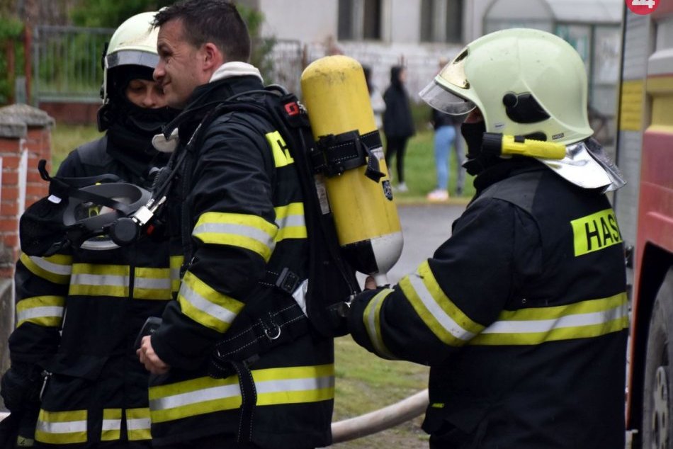 Ilustračný obrázok k článku Perný polrok hasičov: Žiaľ, druhý začal v Považskobystrickom okrese smutne
