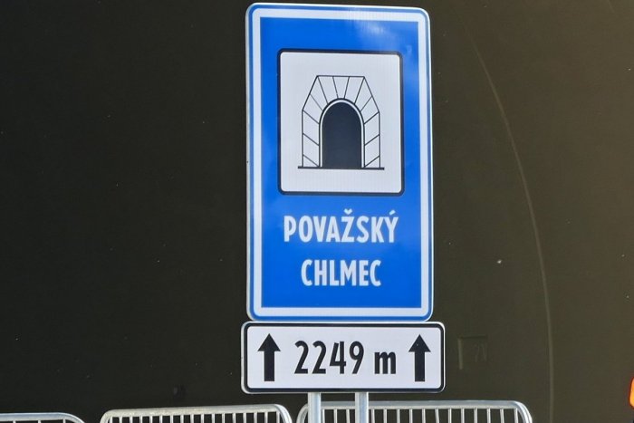 Ilustračný obrázok k článku Diaľnicu D3 pri Žiline vrátane tunela Považský Chlmec úplne UZAVRÚ