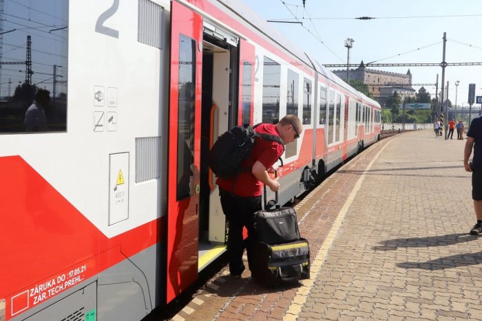 Ilustračný obrázok k článku Železnice spúšťajú medzištátnu dopravu s Poľskom, do Čiech pôjdu ďalšie vlaky + PREHĽAD
