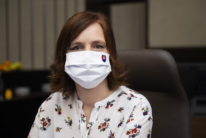 Ilustračný obrázok k článku Remišová chce otvárať školy, Pellegrini vyzval viac riešiť ekonomiku