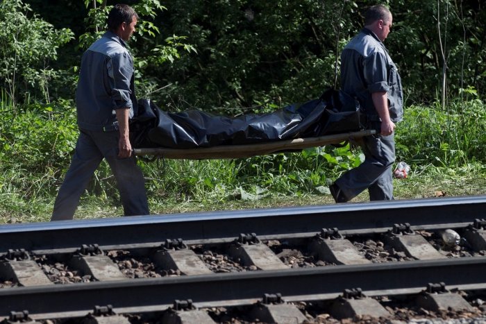 Ilustračný obrázok k článku Tragédia v Prievidzi: Vlak usmrtil muža, rušňovodič bol pod vplyvom alkoholu