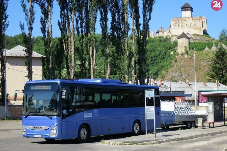 Ilustračný obrázok k článku Leto v sedle bicykla: Na týchto trasách z Trenčína budú premávať cyklobusy, FOTO