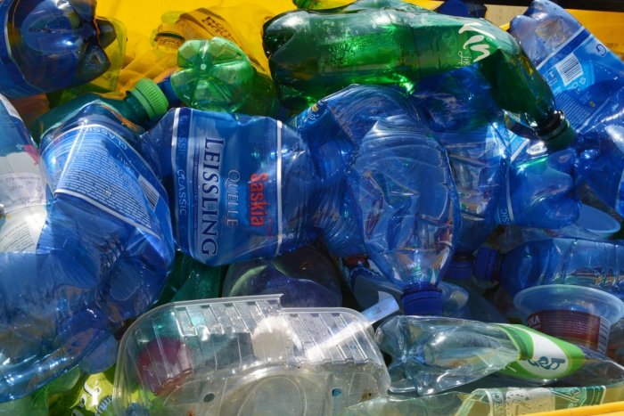Ilustračný obrázok k článku Plastový odpad nájde nové využitie: V Bystrici spustili linku na výrobu alternatívnych palív