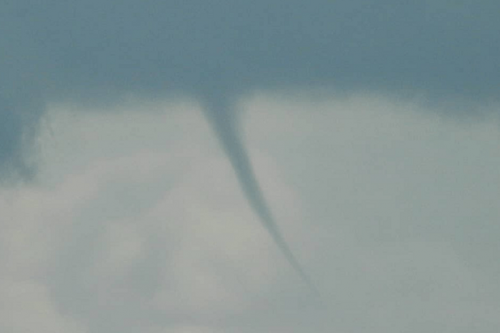 Ilustračný obrázok k článku ÚKAZ nad naším mestom! V Košiciach sa počas búrky vyskytla tromba