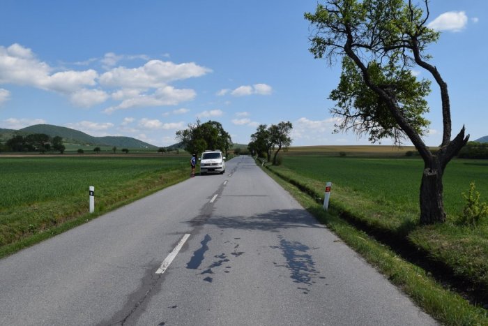 Ilustračný obrázok k článku Dopravná nehoda pri Prešove: Cyklista spadol do priekopy, vodič na mieste nezastavil