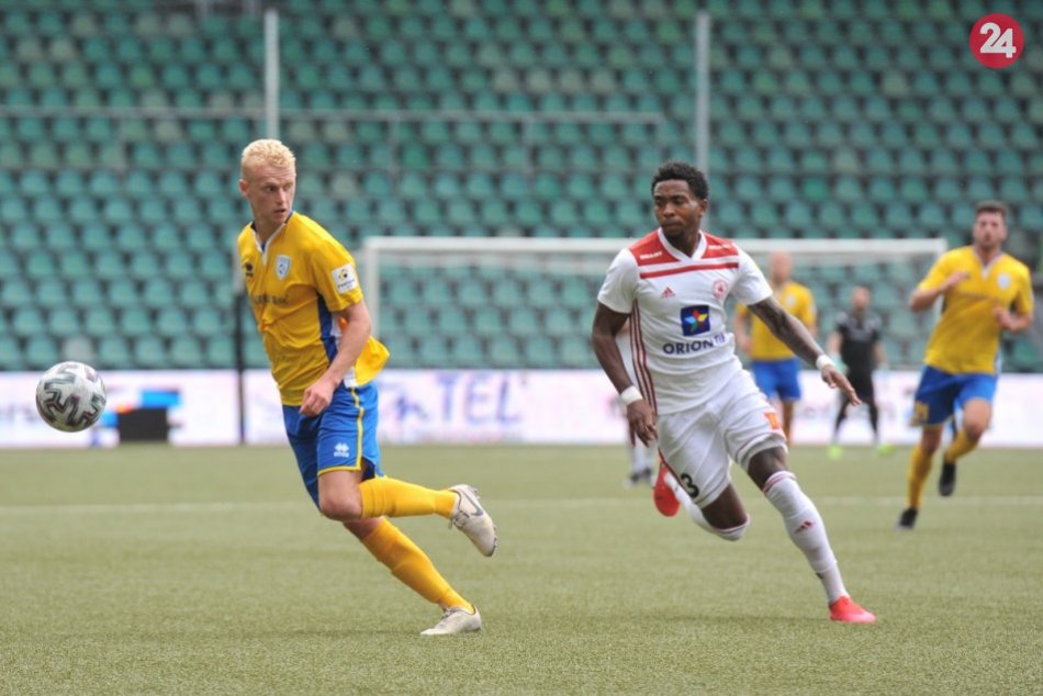 Ilustračný obrázok k článku Futbalový Trenčín hlási straty: O dvoch legionárov menej