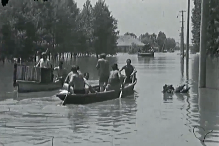 Ilustračný obrázok k článku Dobové ZÁBERY: Od jednej z najväčších povodní na Dunaji ubehlo 55 rokov, VIDEO