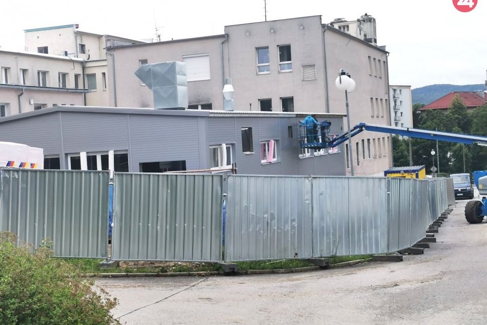Ilustračný obrázok k článku Nový urgent vo zvolenskej nemocnici? Toto všetko sa už stihlo urobiť, FOTO
