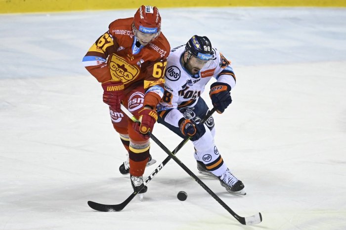 Ilustračný obrázok k článku Z Dukly Trenčín do druhej českej ligy: Hokej na Slovensku je niečo iné