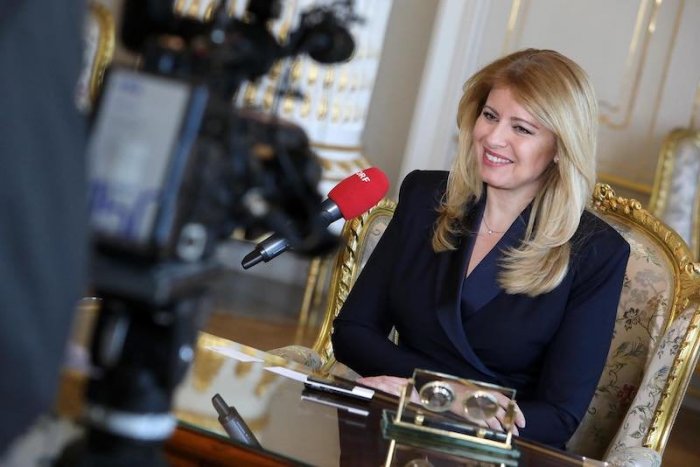 Ilustračný obrázok k článku Prezidentku opäť testovali na koronavírus s negatívnym výsledkom