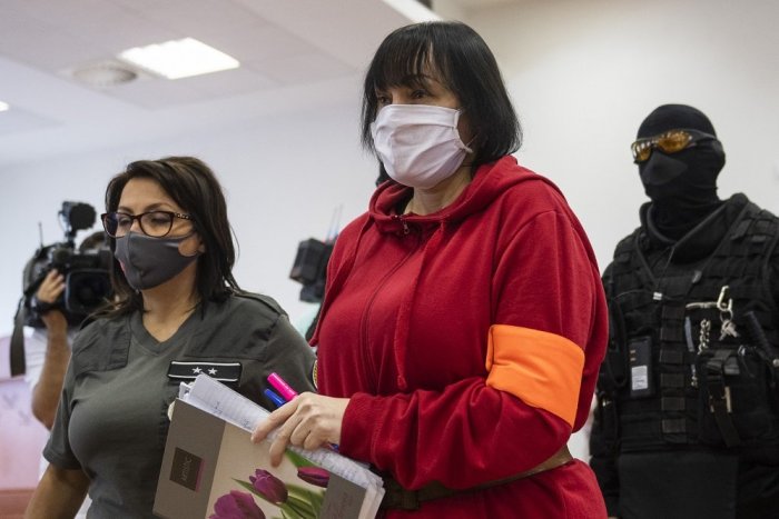 Ilustračný obrázok k článku Správy medzi Andruskóom a Zsuzsovou vyplavili na povrch ďalšie špinavosti