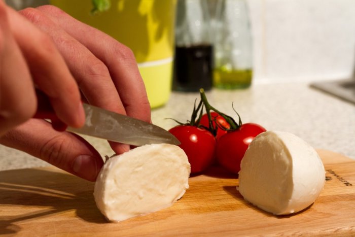 Ilustračný obrázok k článku Bude mozzarella drahšia? Výroba obľúbeného syra počas koronakrízy klesla