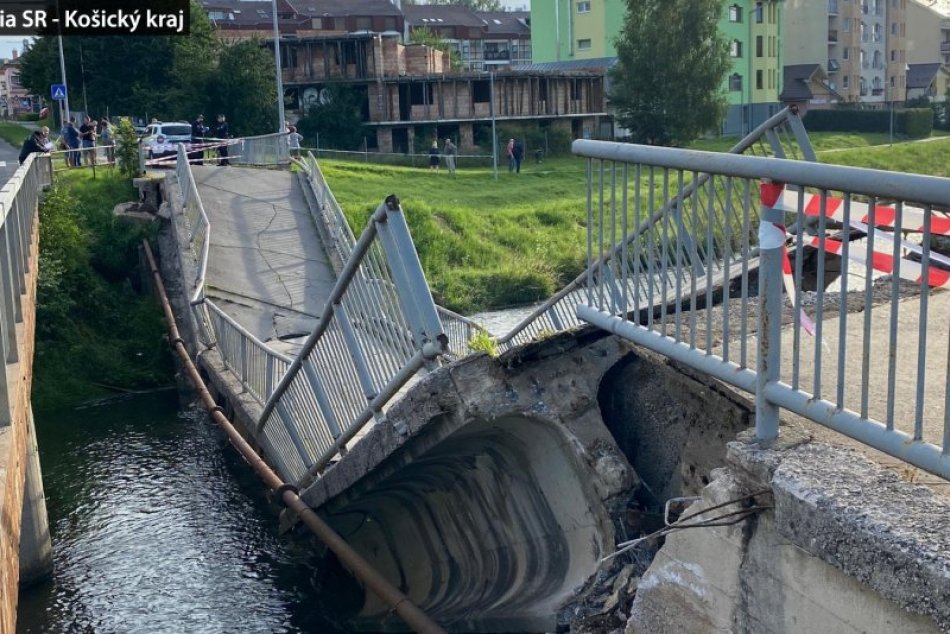 Ilustračný obrázok k článku Spadnutý most v Špišskej čoskoro odstránia: Ďalšie budú kontrolovať