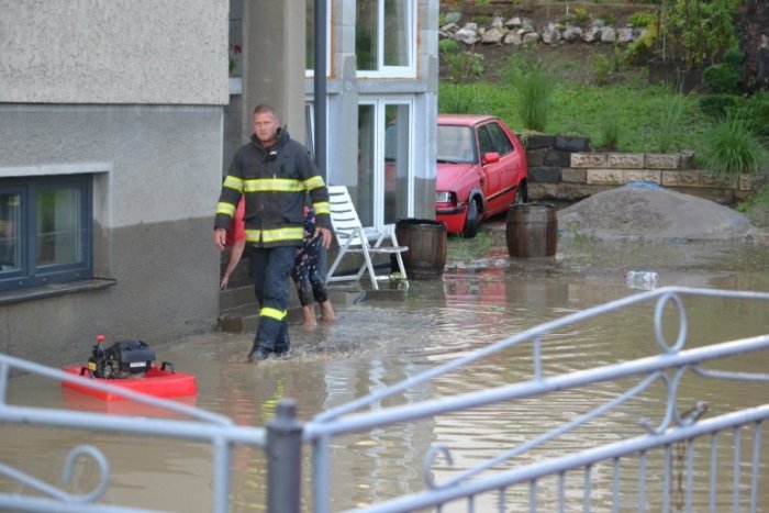 Ilustračný obrázok k článku V Humennom vyhlásili tretí stupeň povodňovej aktivity, voda zatopila aj psí útulok, FOTO