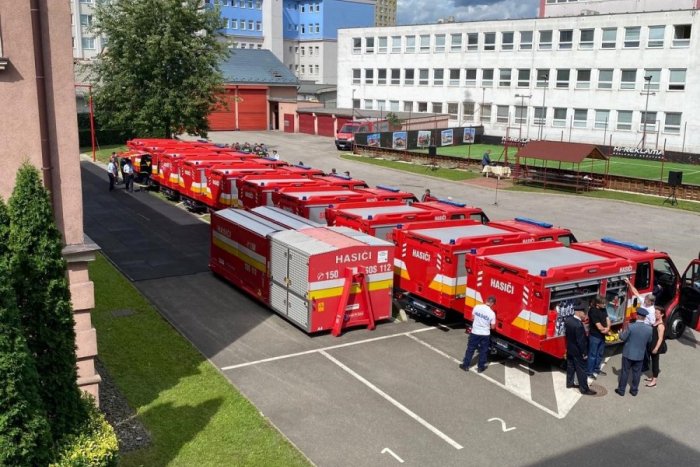 Ilustračný obrázok k článku Dobrovoľní hasiči v Košickom kraji dostali ďalších desať hasičských áut