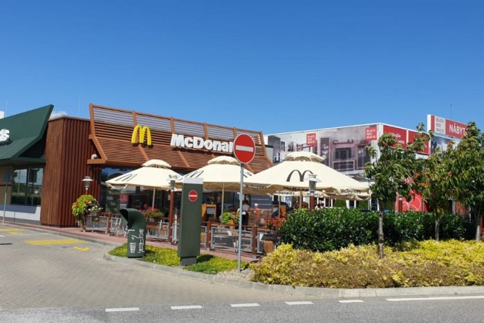 Ilustračný obrázok k článku V trnavských reštauráciách McDonald's je bezpečne, potvrdzuje regionálny úrad verejného zdravotníctva