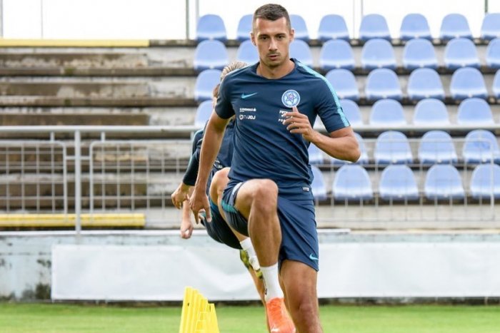 Ilustračný obrázok k článku Bola to BOMBA ako z učebnice: O jediný gól Slovenska sa postaral TENTO nováčik! VIDEO