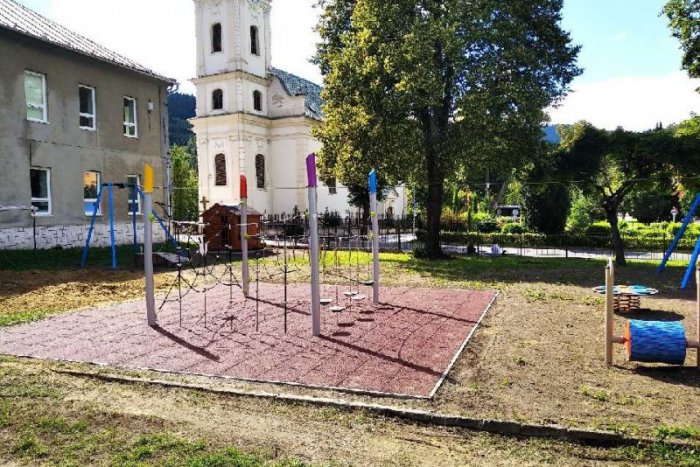 Ilustračný obrázok k článku V Krompachoch otvorili detské ihrisko za takmer 24-tisíc eur: Čo sa tu dá robiť?