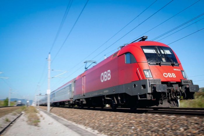 Ilustračný obrázok k článku Vlaky ako u susedov? Cestujúcich na trati Bratislava – Komárno bude voziť rakúsky dopravca