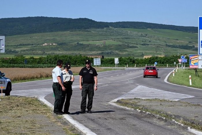 Ilustračný obrázok k článku Potrebujete do Maďarska? Pre Slovákov zostanú miernejšie pravidlá zákazu vstupu