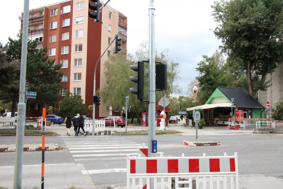 Ilustračný obrázok k článku Vedenie mesta dokončilo práce na semaforoch: Začína sa kolaudácia
