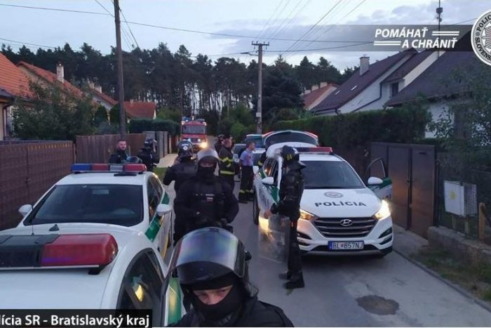 Ilustračný obrázok k článku Veľká bitka v obci pri Bratislave: Pobila sa stovka ľudí, napadli aj policajtov
